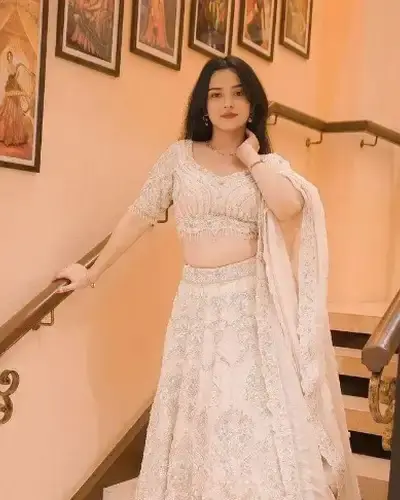 Escort Ahwa